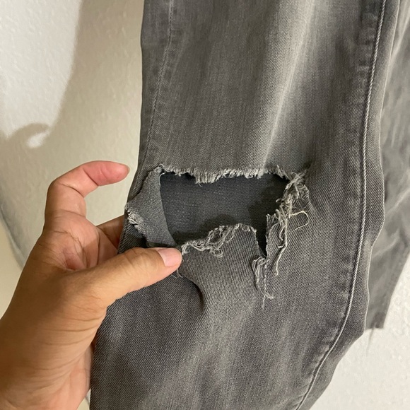 MOTHER The Looker Fray - Picture 2 of 5